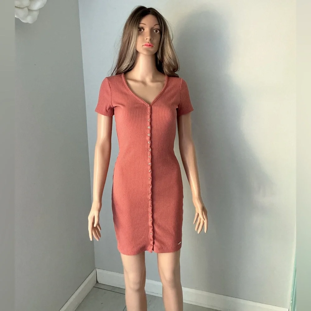Guess Rust Button-Front Mini Dress - Picture 4 of 16